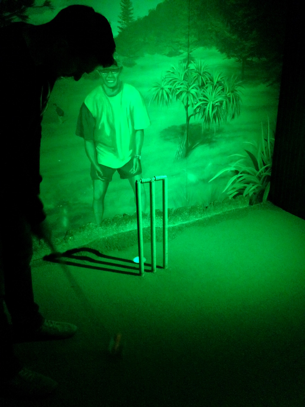 Docklands’ Glow Golf mini golf – is it a hole in one? • Eat Play Love