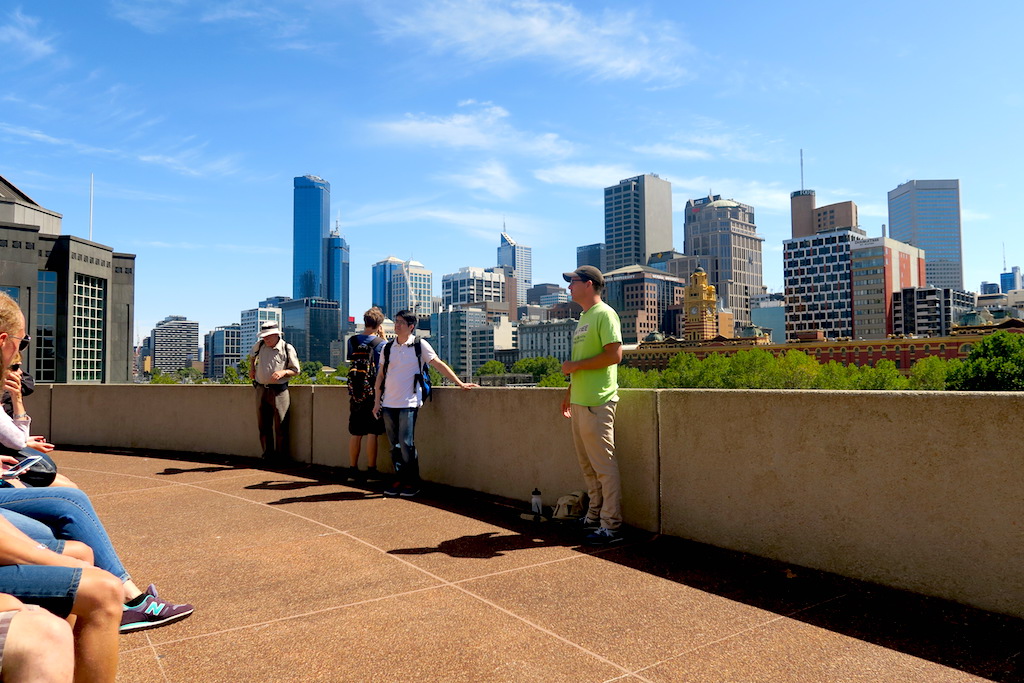 Free Walking Tour of Melbourne