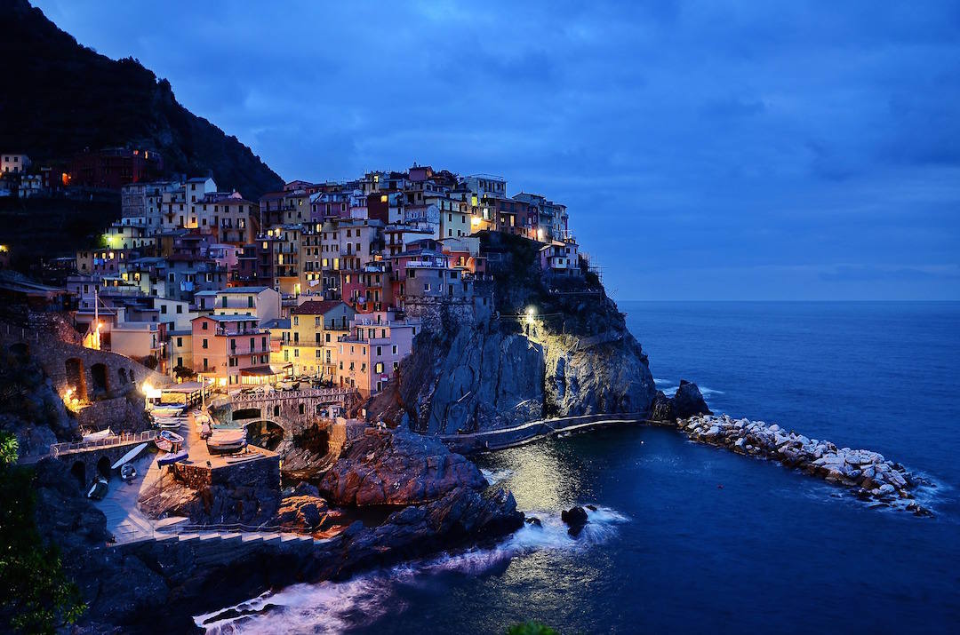 bucket list travel destinations, Cinque Terre, Italy