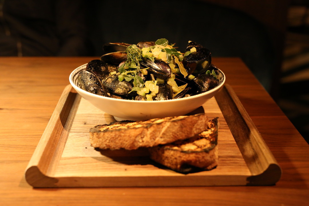 Mussels, Solander Dining & Bar, West Hotel, Sydney